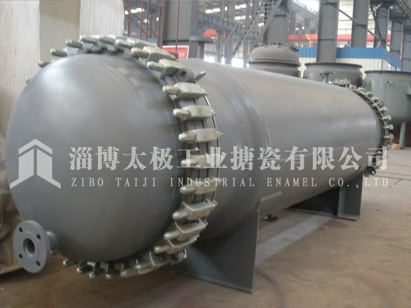 搪玻璃反應(yīng)釜是怎么解決氣液分散問(wèn)題的