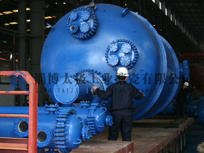 選擇搪瓷反應(yīng)釜攪拌器的事宜