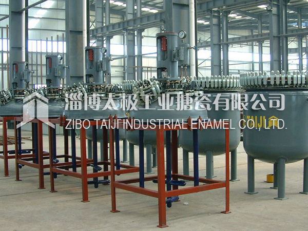 搪玻璃反應(yīng)釜不適合與哪些物料進(jìn)行反應(yīng)？