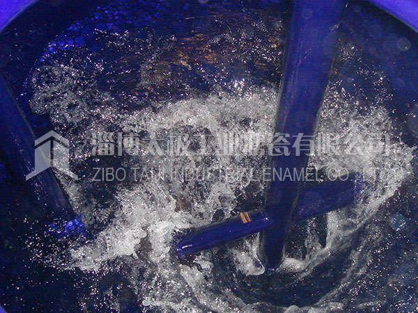 如何對(duì)搪瓷反應(yīng)釜物料進(jìn)行實(shí)時(shí)酸堿度檢測(cè)？