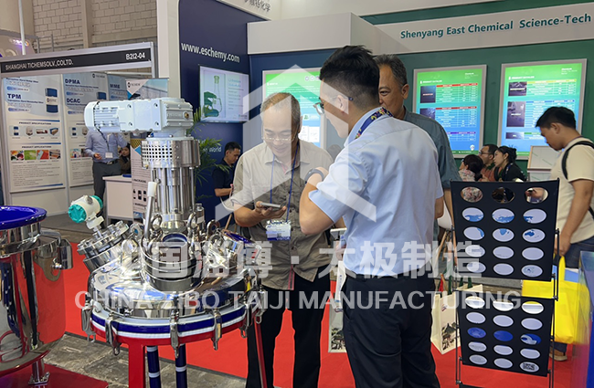 從淄博到印尼！太極搪玻璃設(shè)備成國(guó)際展會(huì)焦點(diǎn)（B2H2-02 展位）